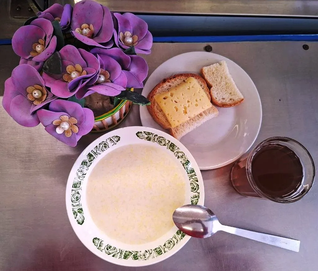 photo_5194944025088168018_y