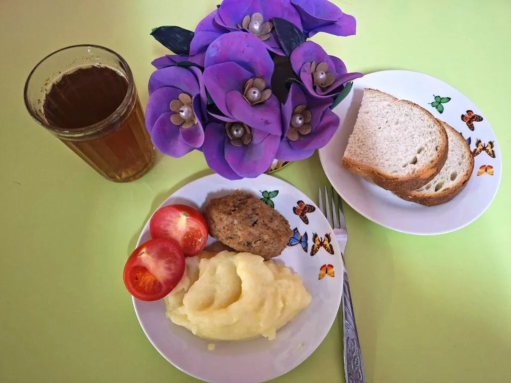 photo_5260659812150743993_y